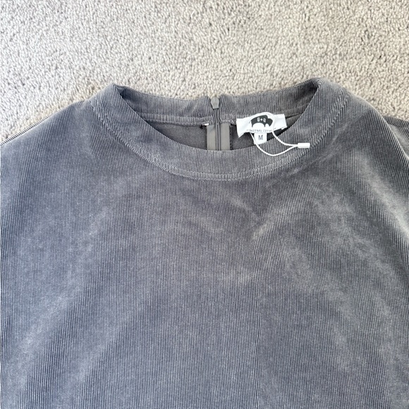 NWOT BICKYARD BUFFALO GREY CORDUROY DRESS WITH POCKETS - Picture 2 of 3